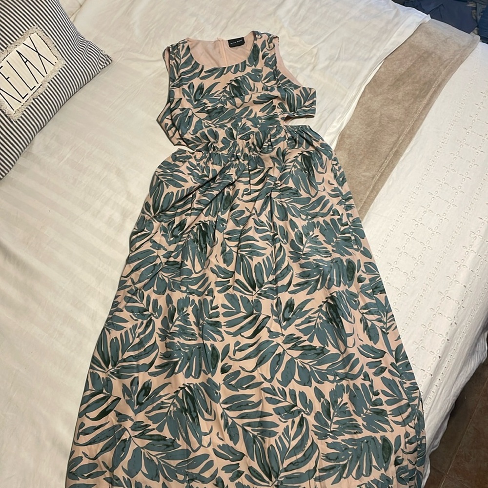 NEVER WORN, BRAND NEW - Miou Muse Large Full Length Dress